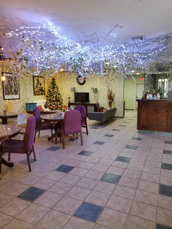 Houston Inn and Suites image 1
