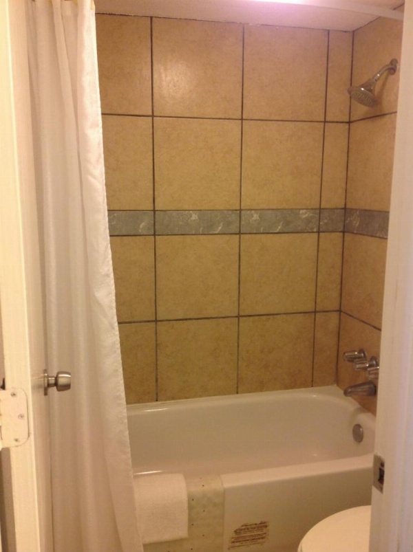 Houston Inn and Suites image 20